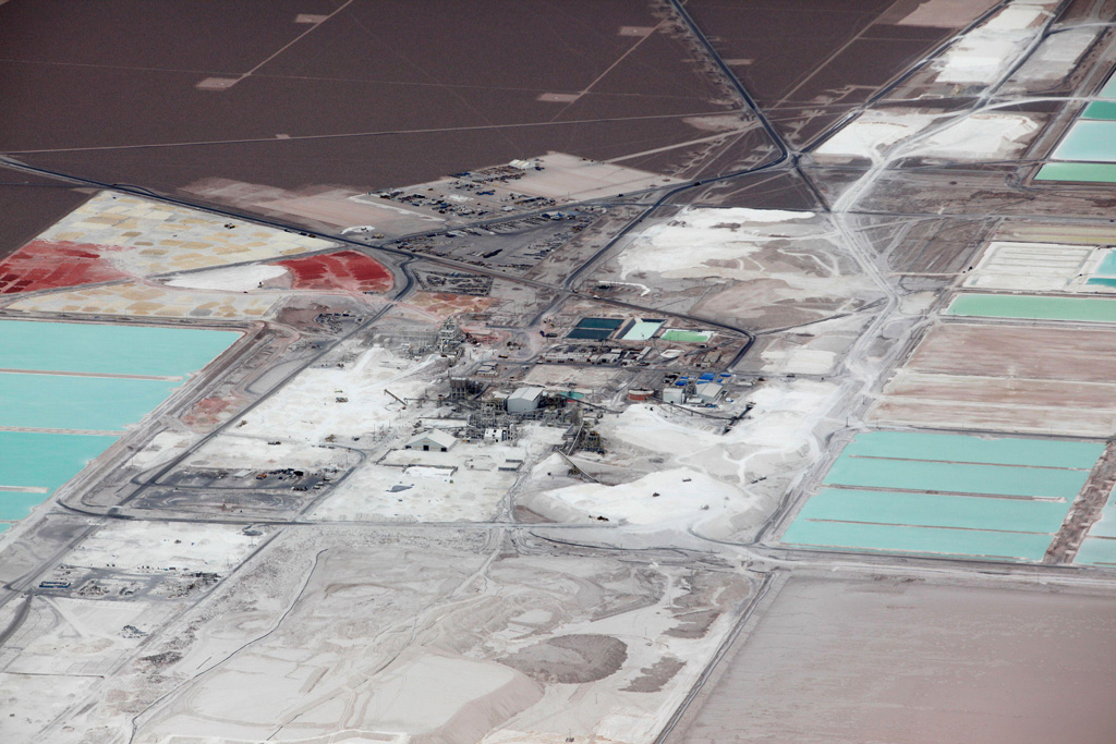 Brine pools and processing plant at a lithium mine on the Atacama salt flat, Chile